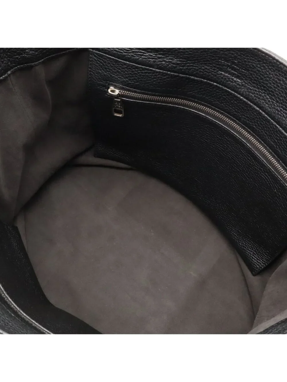 Louis Vuitton rank width